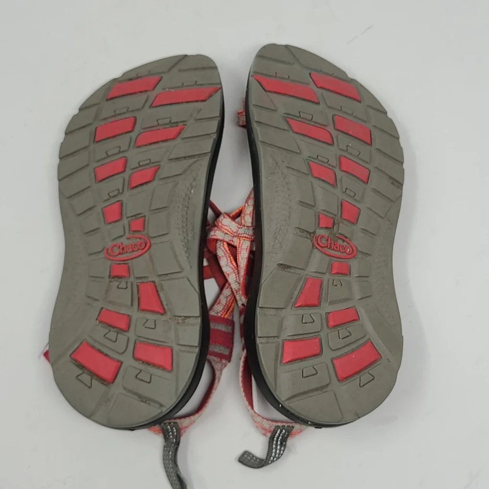 Chaco Girls Waterproof Classic Sandals Size 4